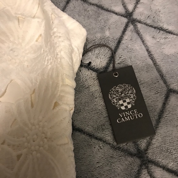 NWT Vince Camuto Lace Popover Shift Dress Ivory 8 - Picture 5 of 6